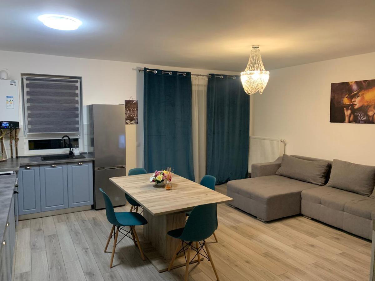 Apartament Sara Leilighet Târgu-Mureş Eksteriør bilde